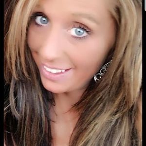 Meet your Posher, Teri